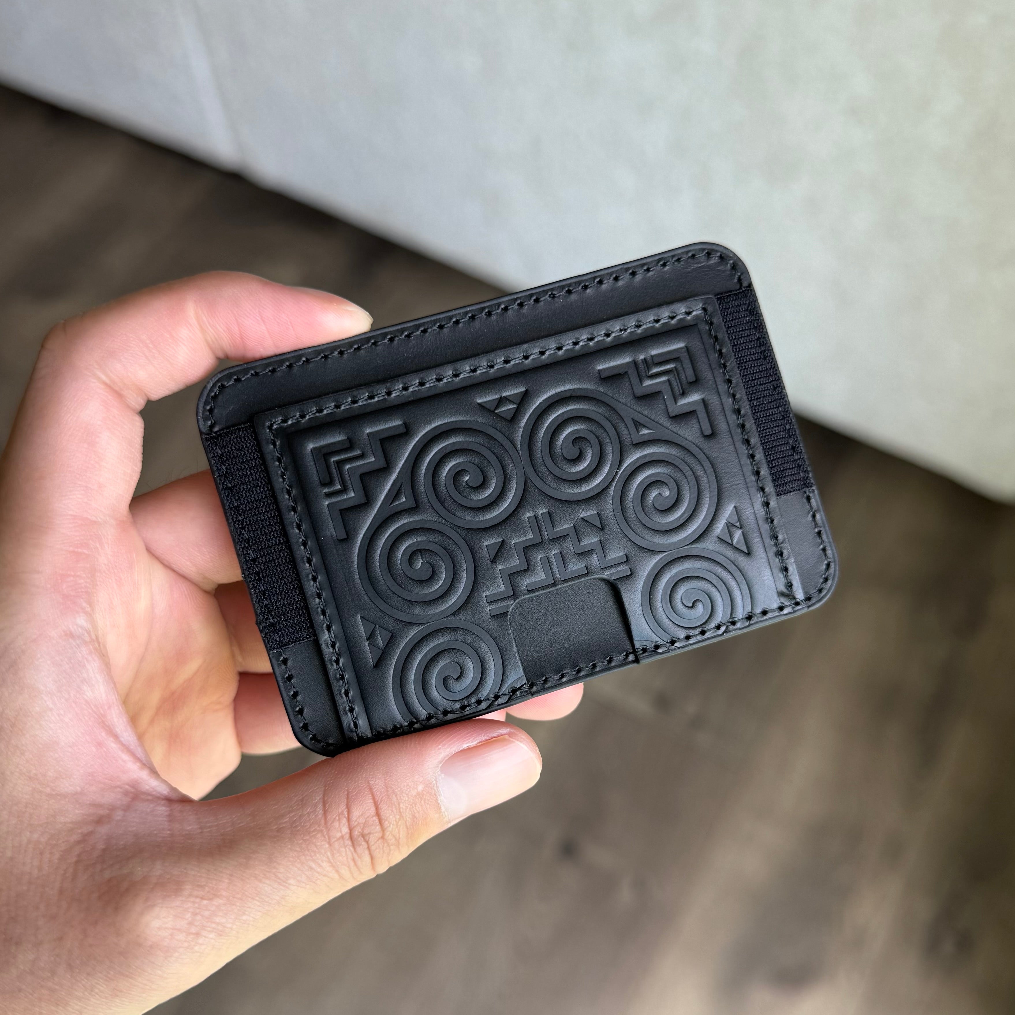 Mag Slim Leather Piece